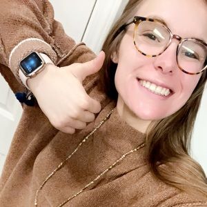 Meet your Posher, Briana